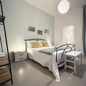  Bed & Breakfast Everest Italy